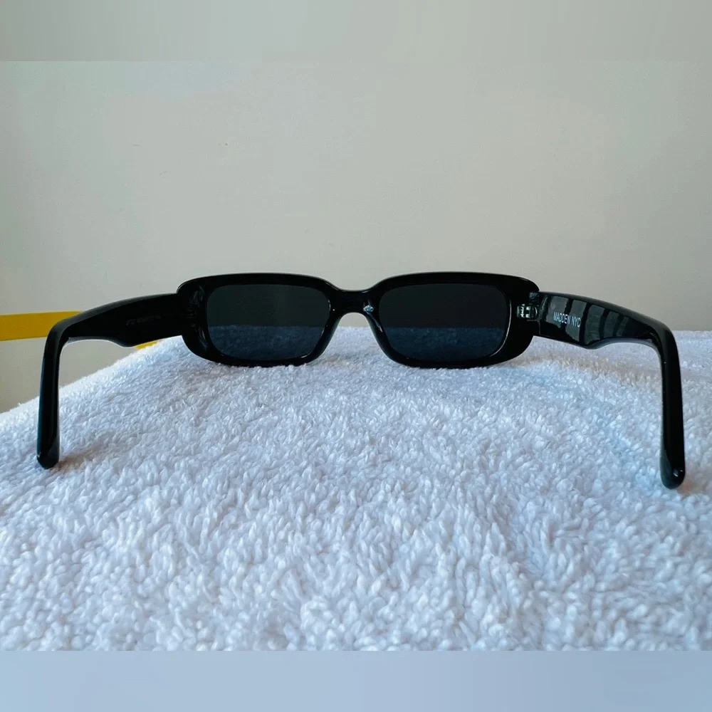 Men’s / Unisex ➡️ Two Rectangular Sunglasses - Black & Light Blue - Picture 7 of 10